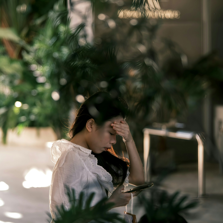 taVNS for Headache Support: What Research Suggests About Migraine, Pain Regulation, and Nervous System Balance